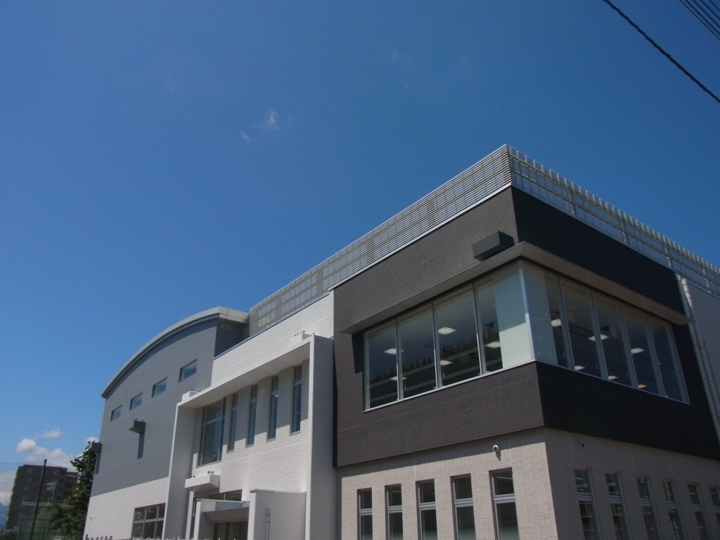 話題沸騰・海老名 行列ができる生ドーナツを実食☆「UNI COFFEE