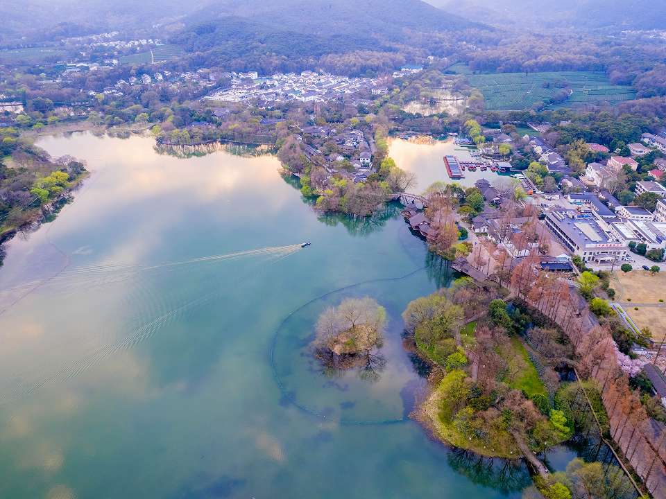 杭州 観光 世界遺産 西湖 六和塔