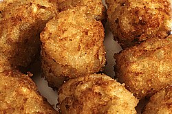 Amazon私はお気に入りのテイタートッツに夢中になり、多分3人が知っています TシャツTシャツ・カットソー 通販