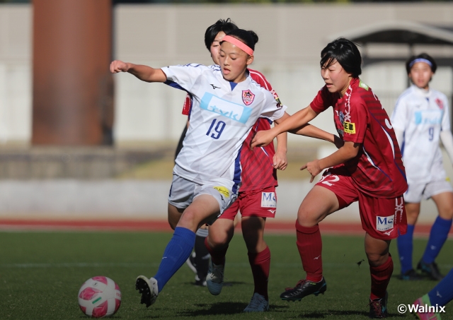 サッカー女子のエロ画像！裸乱入とか一番盛り上がるよなｗ