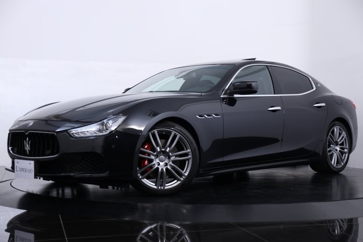 マセラティ・ギブリ M157 リアスポイラー 純正色 CC:268