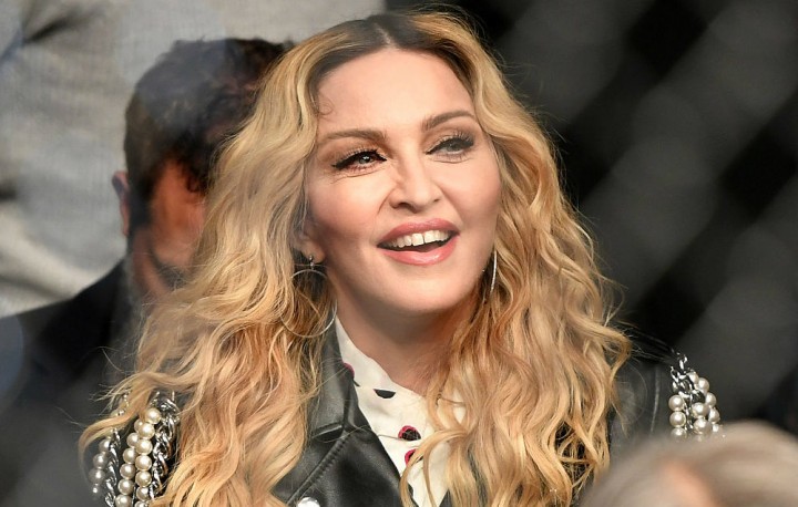 iPhone, iPad] Madonna: