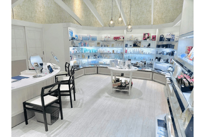 甘さ控えめフルーツが嬉しいふわふわのパンケーキで朝から幸せ気分 - 8月 モーニング