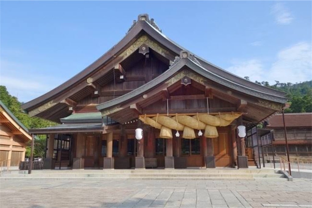 出雲大社 本殿、拝殿一人旅の旅行記