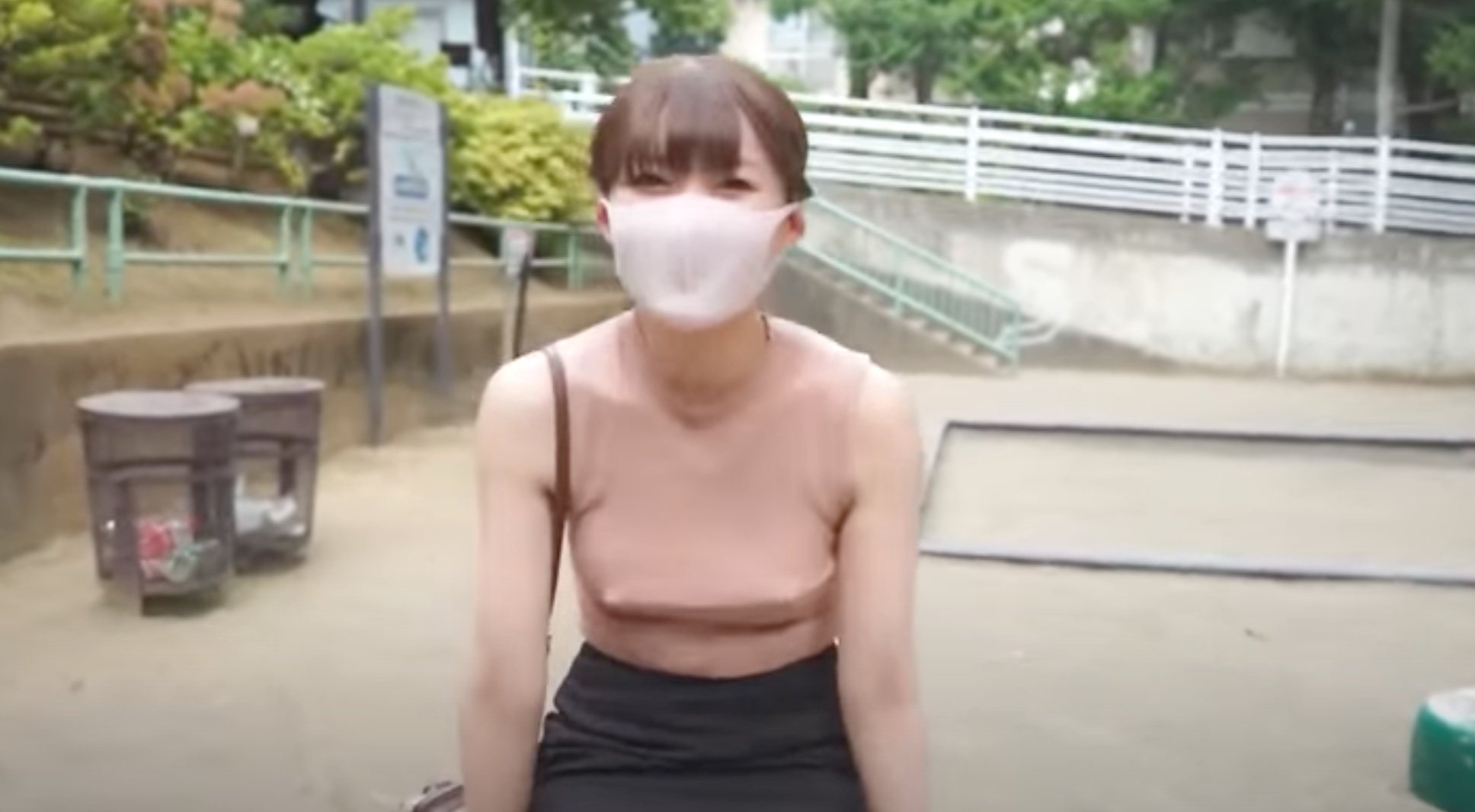 育児YouTubeチャンネル「子育てガジェット通信」の授乳動画がエロすぎて再生数がヤバい！搾乳系YouTuber爆誕！出演者の無修正AVも流出してお祭り騒ぎに「先輩ママ香奈」さん  ≒ 石川祐奈さん |