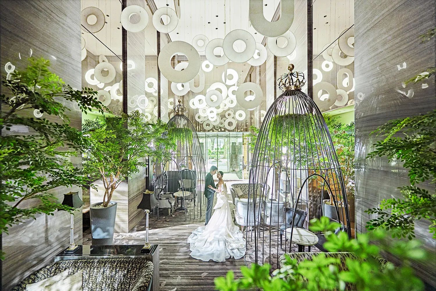 ザ ストリングス 表参道」身体が温まる大人のアフタヌーンティーをゆったりしたラウンジで -