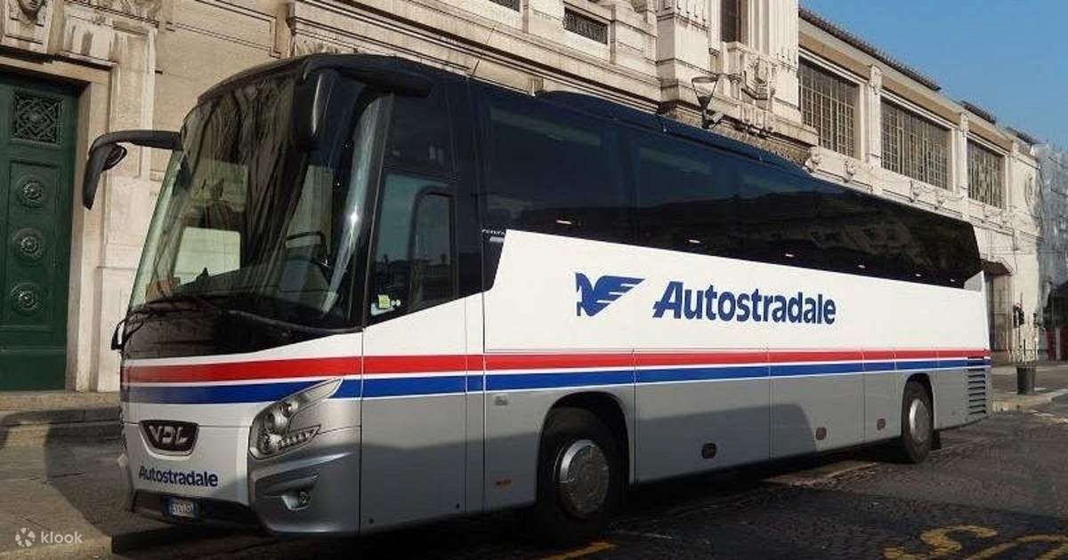 ミラノミラノ・マルペンサ空港からトリノへのバス移動GetYourGuide