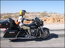 帰国して２日。 もうバイクに乗りたい🤣 早朝バイクで走ったら気持ちいいだろうなー ・