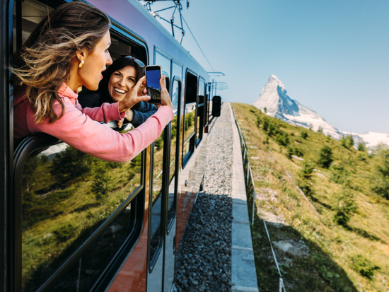絶景の展望台へ！スイスの登山鉄道について〜スイス鉄道旅行ガイドスイス旅行専門・スイスツアーズSWISSTOURS