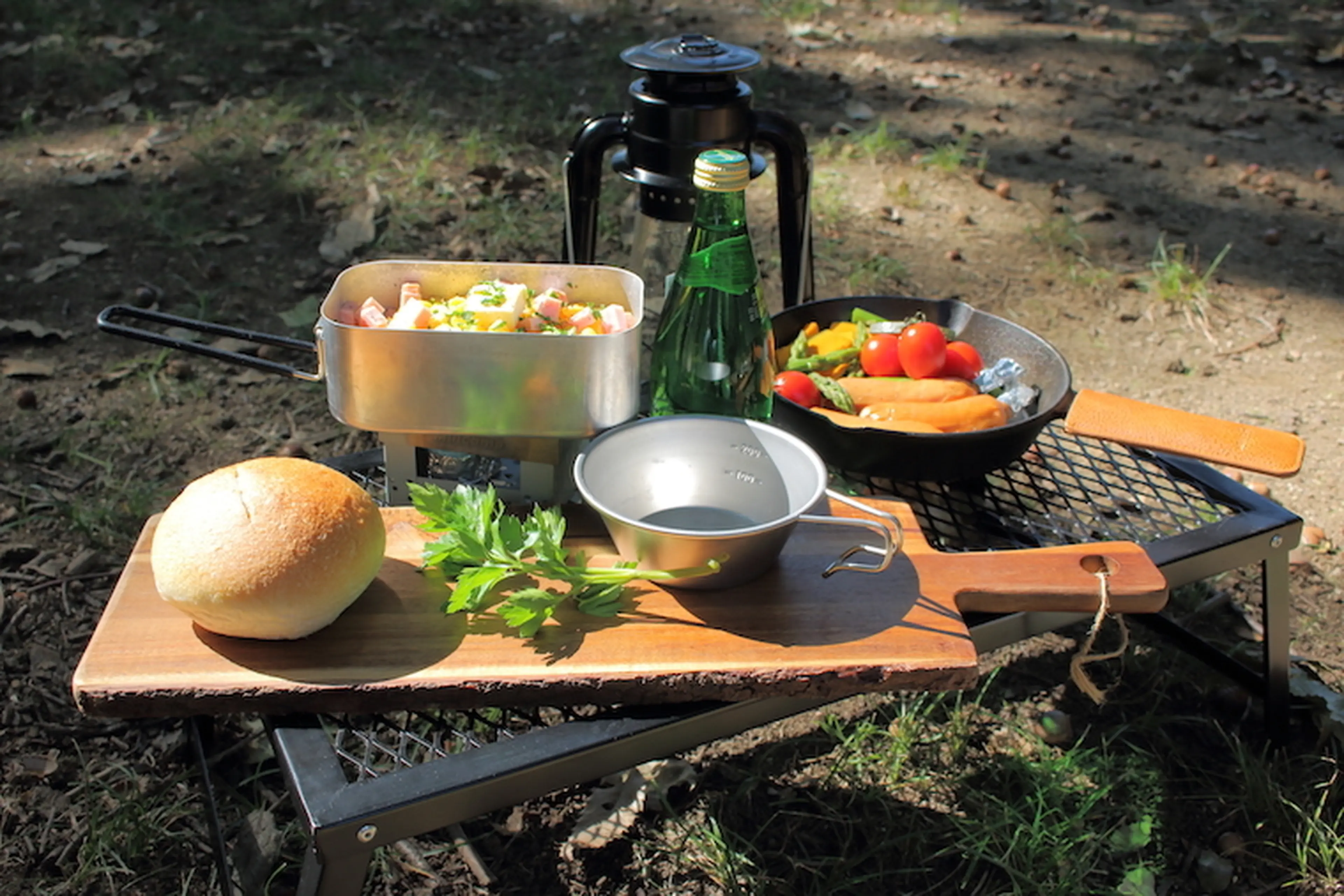 アウトドアテーブル 焚き火テーブル ロータイプ クッカースタンド キャンプ