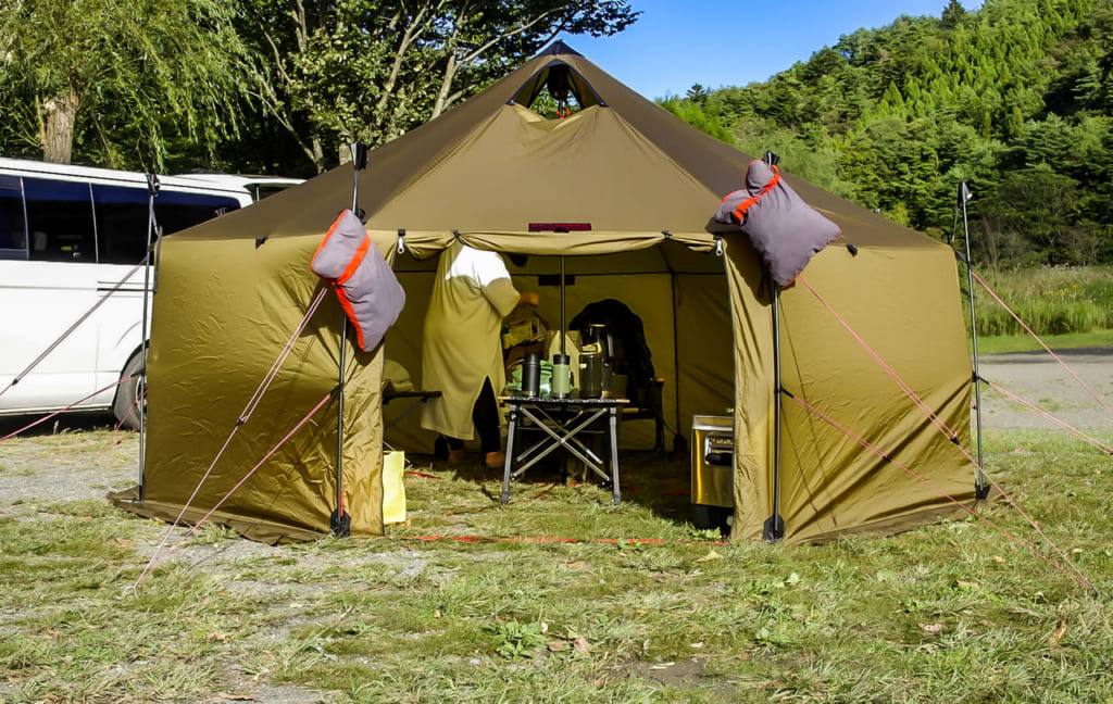 happycamper_nbn←他のキャンプ情報はここから！予約なしで行ける！絶景キャンプ場視線の先は「湖」と「空」だけ。そんな絶景キャンプ場に、「行きたい！」と思った時にふらっと行けたら最高ですよね！今回は予約なしで行ける山梨県の「西湖湖畔キャンプ場」を紹介