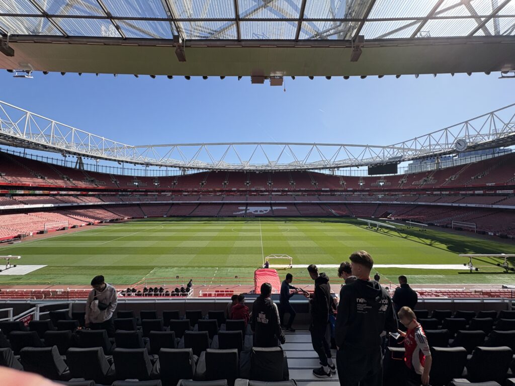 ロンドンでエミレーツスタジアムツアーに参加してきました - たけぞう瀕死ブログ