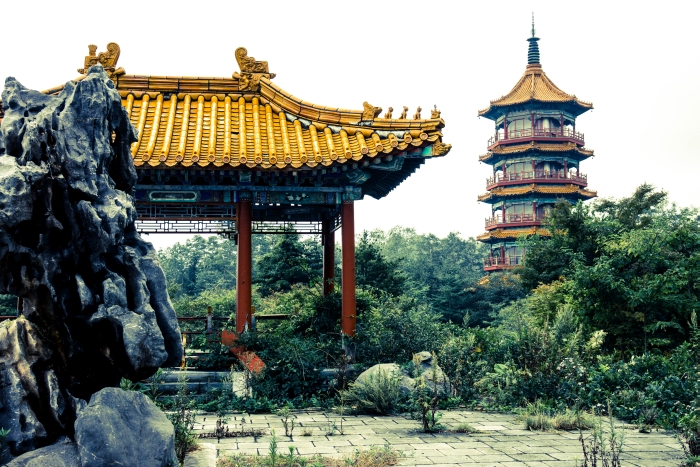 夕張廃墟ツアー！夕張炭鉱や夕張メロン・財政破綻で知られる街の『圧倒的な廃墟感』とは？ - たびハピ