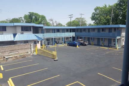 ParkingGateway ArchStadium East Parking Garage