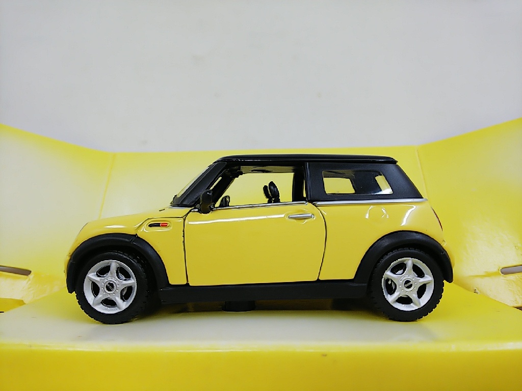 中古車情報 個性派さんや女性にオススメ！黄色のミニクーパーMINIイーグルスタイルのブログ 鳥栖市 中古車