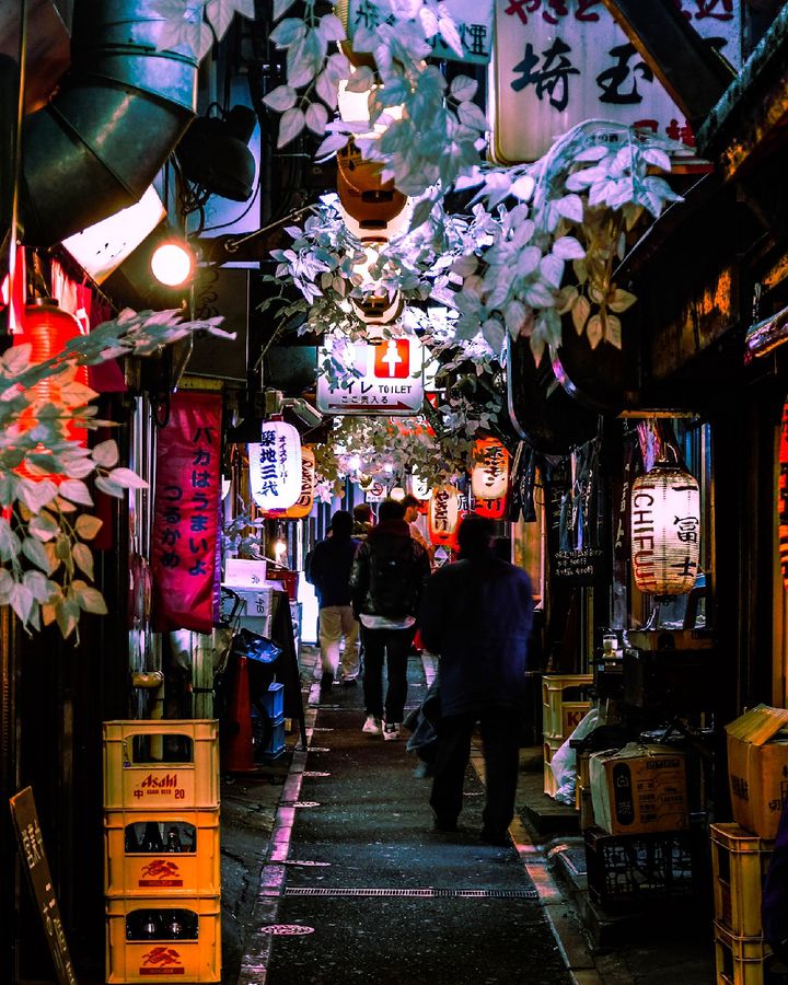 新宿思い出横丁 ばんしゃく家 新宿西口 居酒屋- Retty