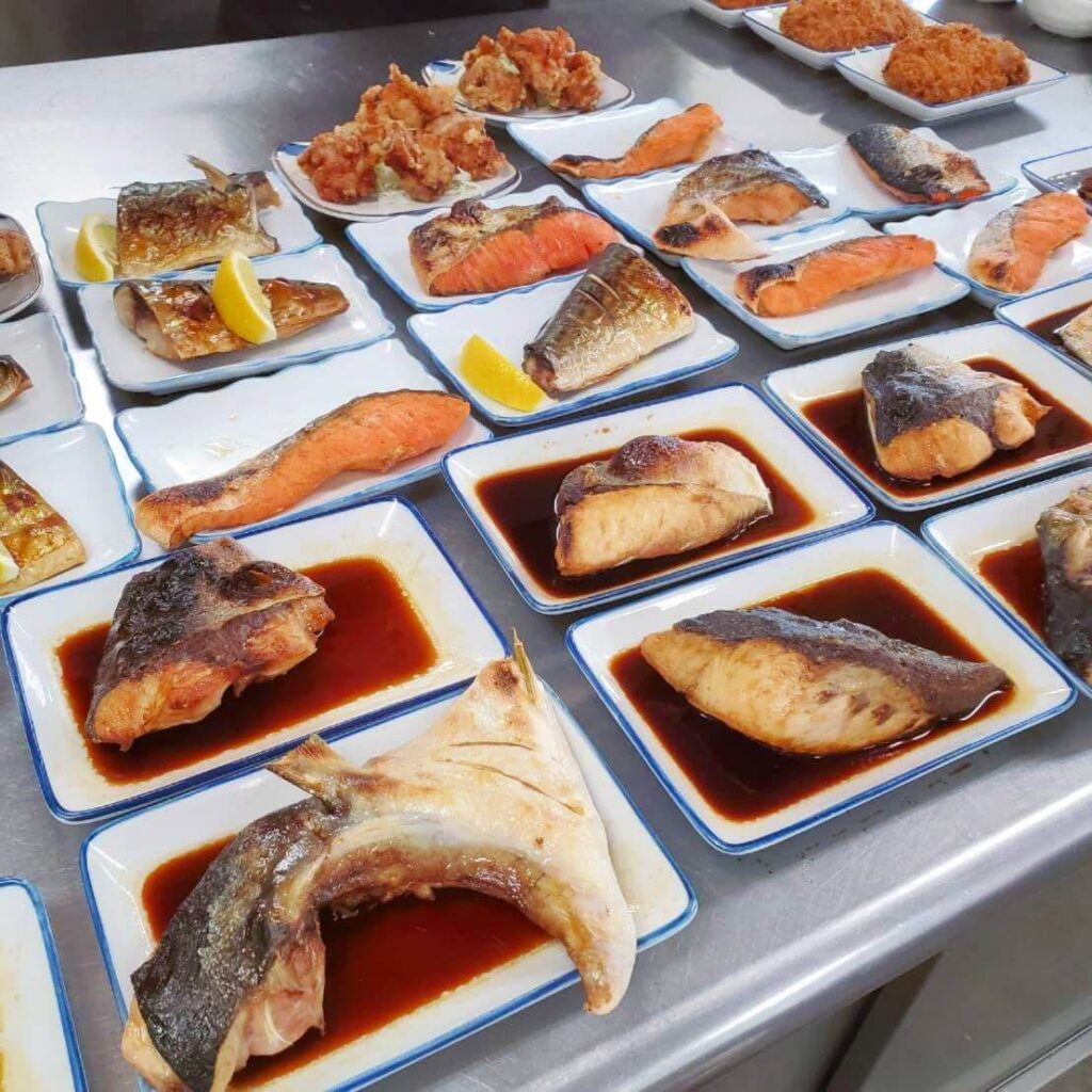 初の海外取材！ハワイの超ロングサンドイッチ＆大阪府堺市「銀シャリ屋 ゲコ亭」米仙人の感動おむすび『オモウマい店』グルメLocipoPress