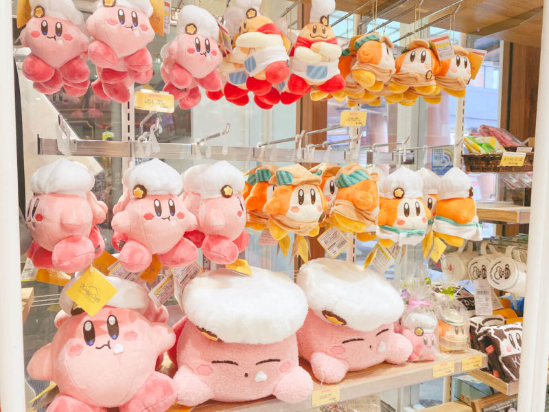 KIRBY CAFÉ カービィカフェ 博多」第2章オープン！新作フードメニューや新商品が登場Holidayホリデー