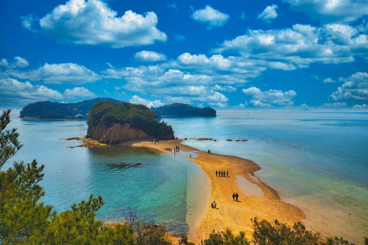 エンジェルロード 訪れる際は時間と潮見表に注意！小豆島のロマンチックスポットに行こう旅の参考 Trip Reference