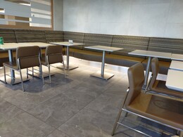 アメリカン航空の『Flagship Lounge』って国内線利用でも豪華、いいな～シカゴ・オヘア空港の場合。 - 新Ｙ'ｓクロニクル
