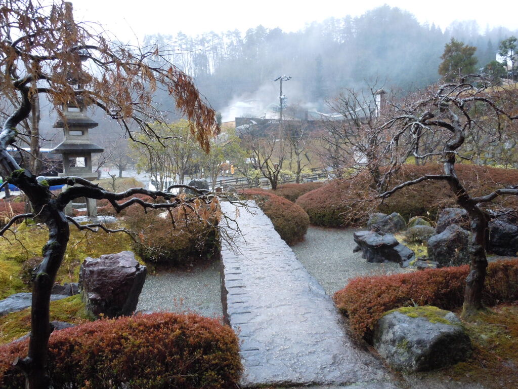 湯多利の里伊那華 | 旅館 | 温泉・宿泊