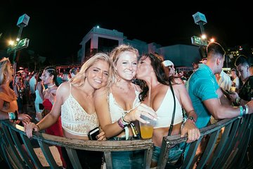 マンダラビーチクラブVIPナイトアウト 2025 - カンクン