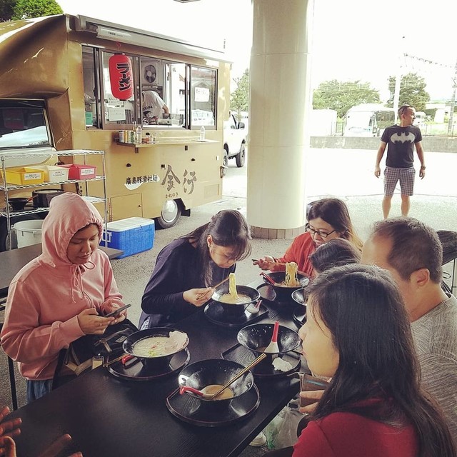 平成のアイドル店員@No.1富士吉田店@No1_FUJI_EKMX