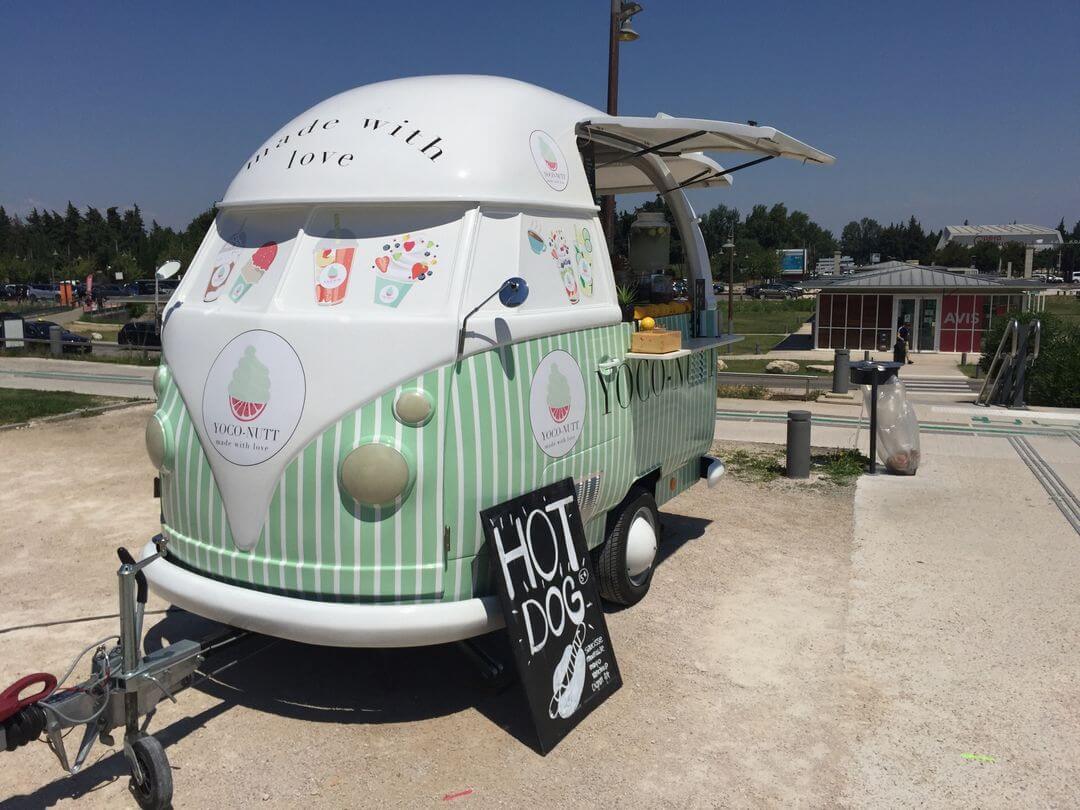 世界のキッチンカー事情特殊車両ならトノックス