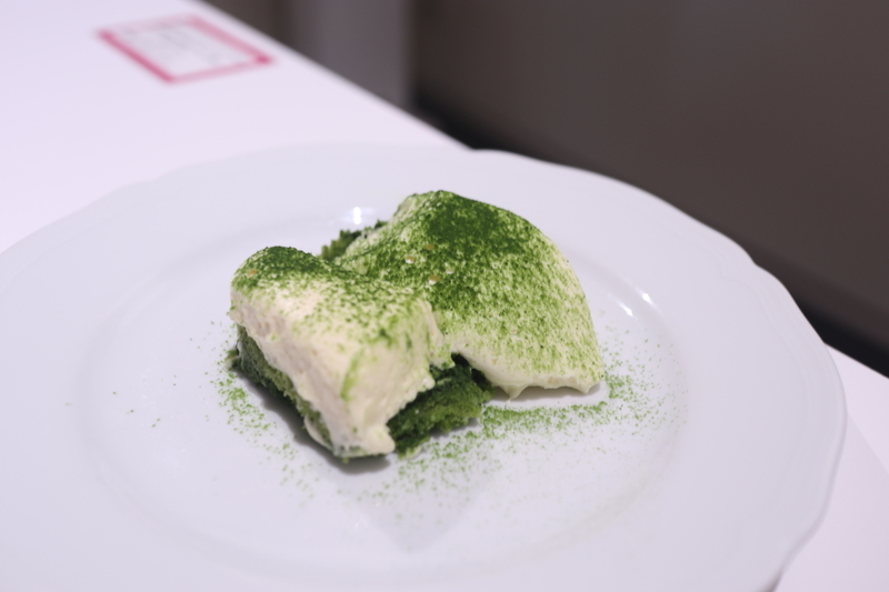 六花亭札幌本店 ラウンジ極楽の食べ放題に行ってきた 1回目木を彫る日々