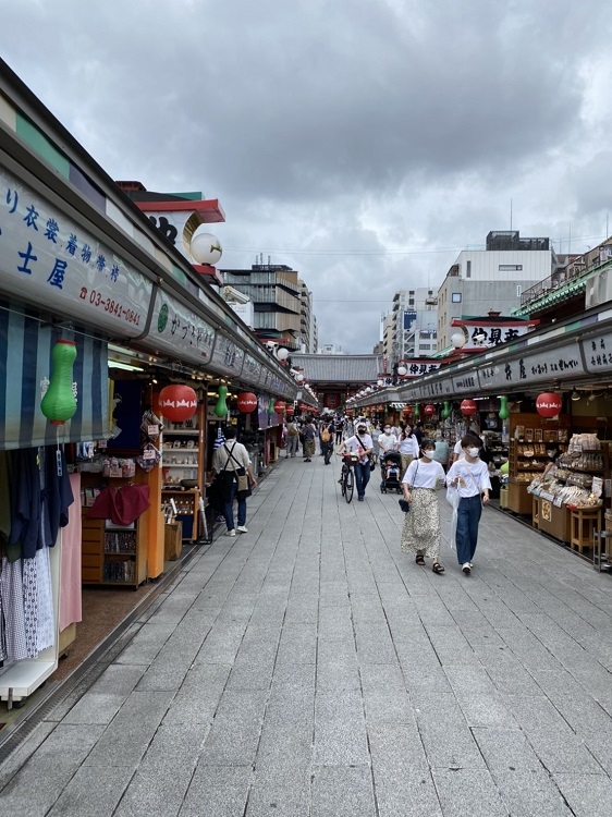 浅草寺・雷門の参拝コースと仲見世通り周辺の絶品グルメをご紹介楽天トラベル