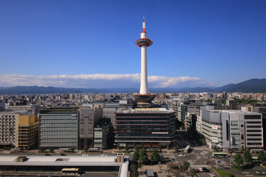 京都タワーで6本の写真を撮ろう！秘密の撮影スポット紹介