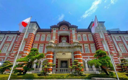 東京駅にも顔はめパネル・顔出し看板カオパネ探検隊