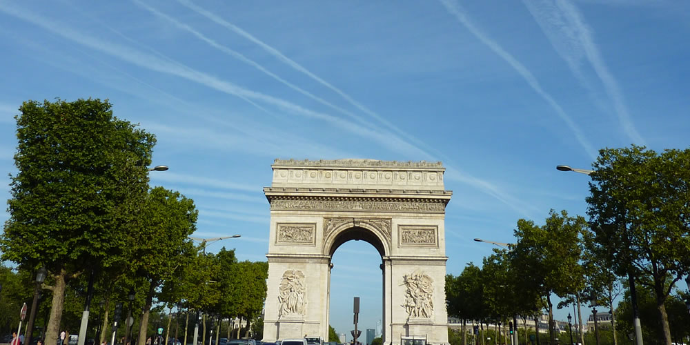 コラム 瀟洒なる世界 vol.1：パリの星・エトワール凱旋門