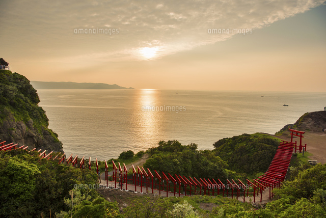 元乃隅神社海に映える赤い鳥居の絶景神社 公式 山口県観光