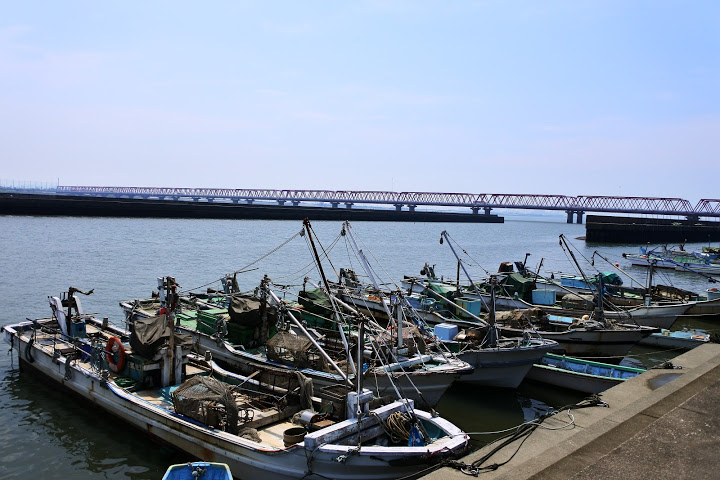赤須賀漁港 – 今日は何の日-ナッツクラブ