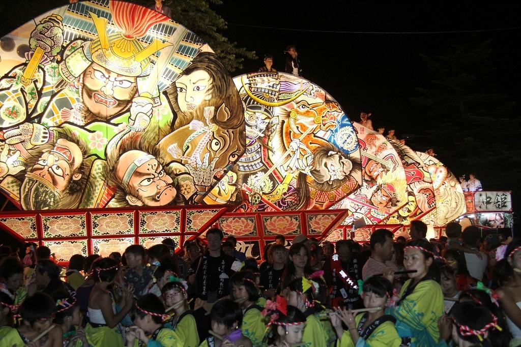 弘前ねぷた - Wikipedia