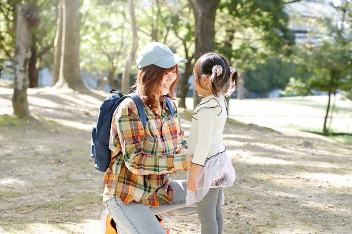 親子遠足の服装おしゃれで動きやすいママコーデのポイント –CBK magazine 公式