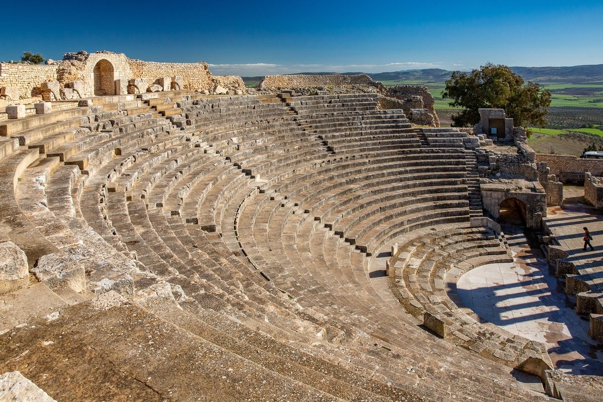 ドバイ経由 チュニジア旅行記 7日目 チュニジア・ドゥッガ遺跡に突入編