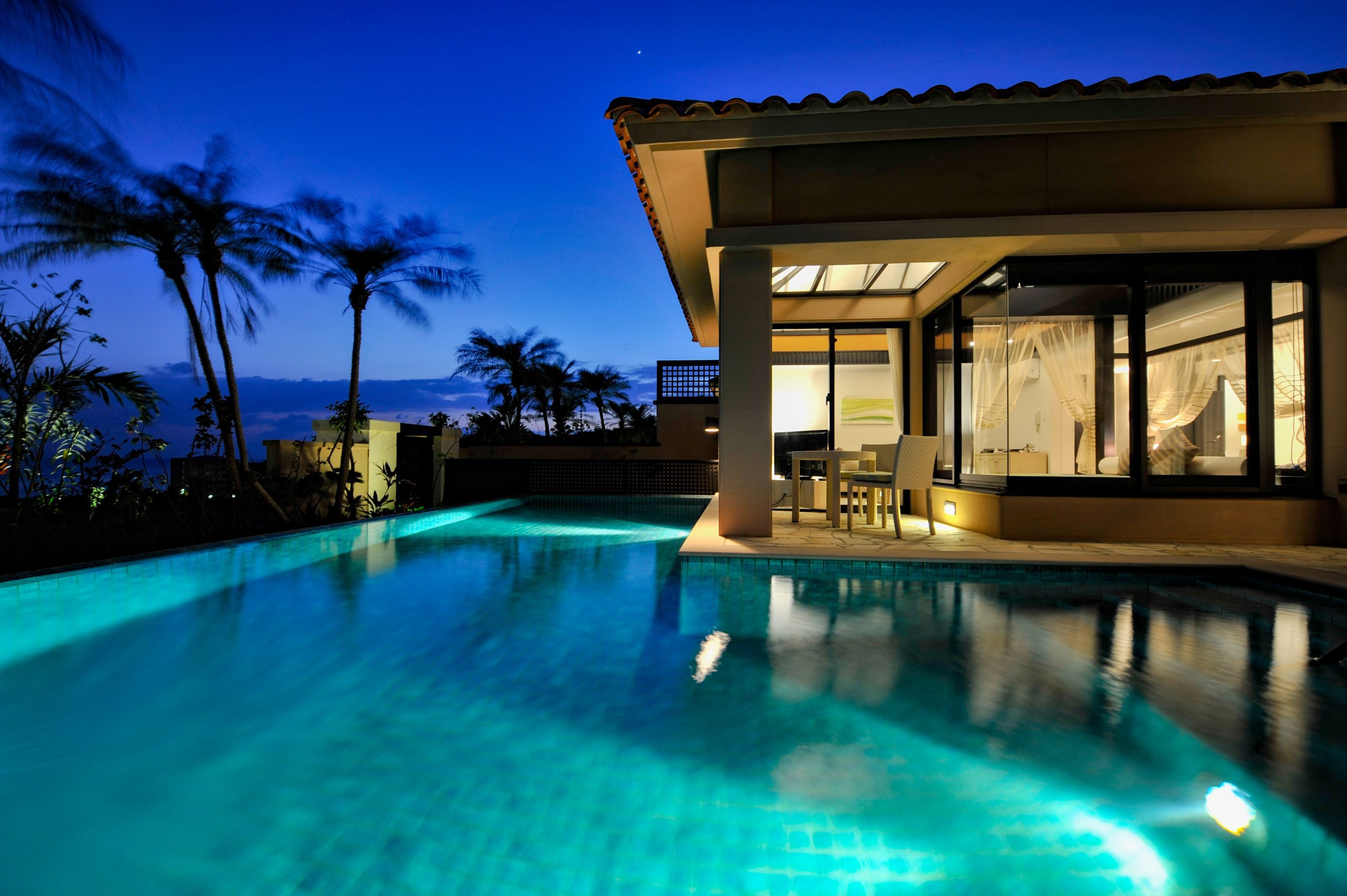 ラスベガス🎲2022年9月の様子 Las Vegas, September2022 9月になってもまだまだ暑いです。流れるプールに波のあるプールを楽しみました❤