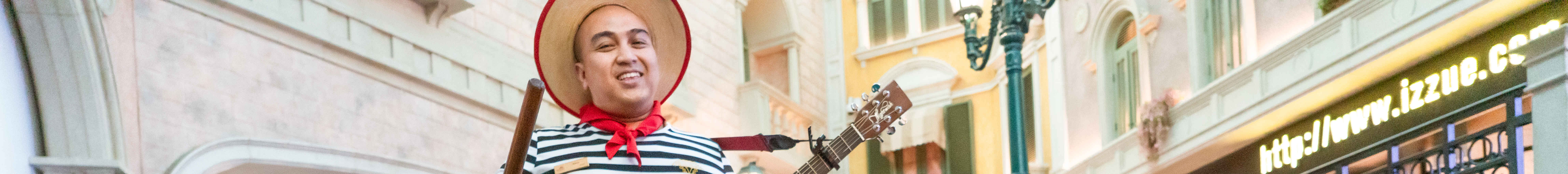 ベネチアン マカオ リゾートのカジノでゴンドラ