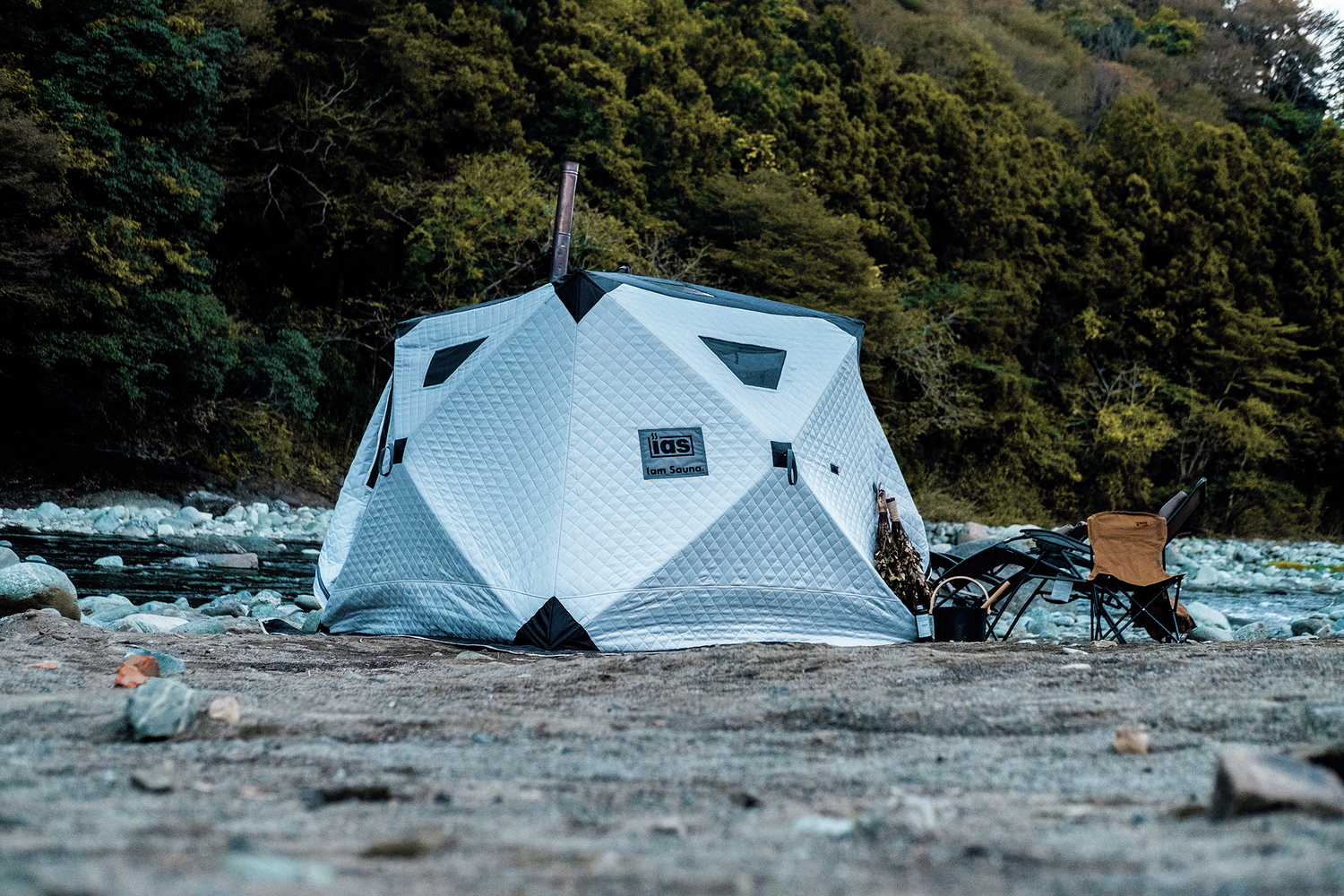 DIYでコストの大幅ダウンを実現！簡単なテントサウナの作り方 - パンダ夫婦のデュアルライフブログ 東京と山梨の二拠点生活・二拠点居住
