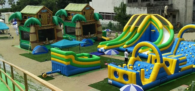 吉良ワイキキビーチ・スライダーパーク