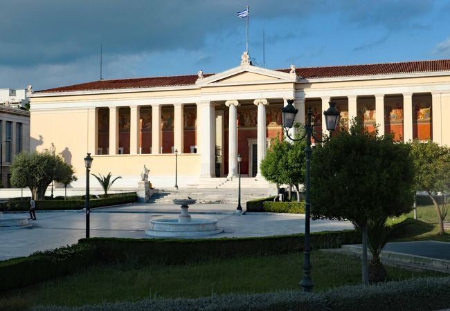 個人手配で行くギリシャ アテネ観光には何日必要？実際に旅したルートを公開