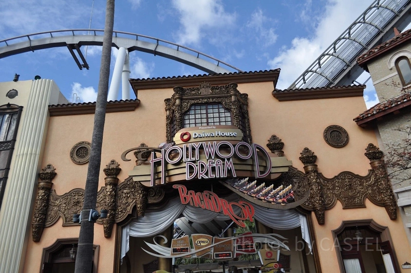 ユニバーサル・スタジオ・ハリウッドは昨年11月からウィキッドをフィーチャー！！人生で必要な教養はすべてディズニーが教えてくれた