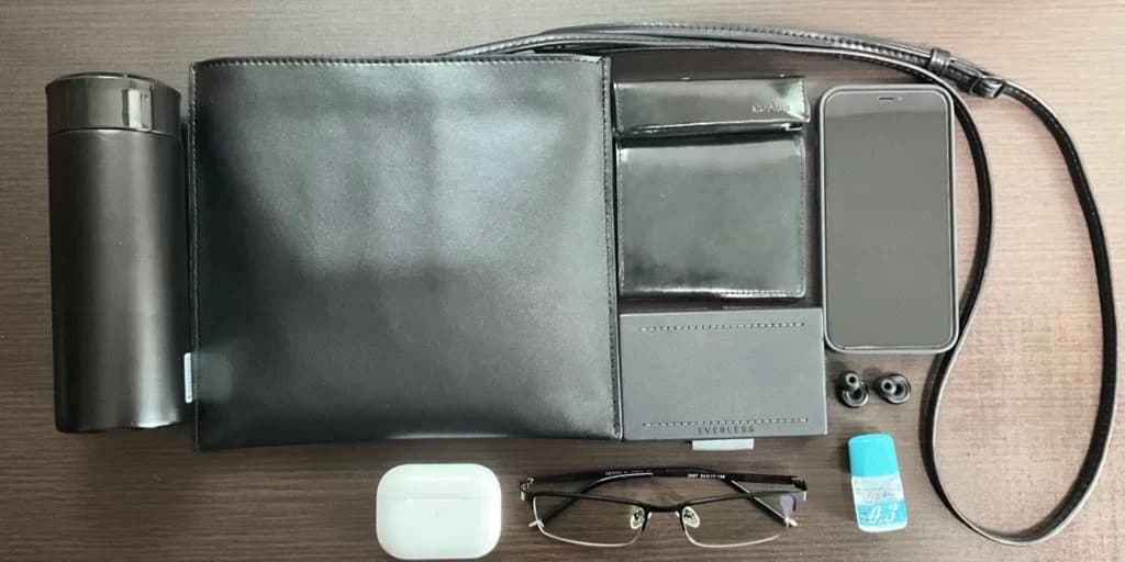 2021年最新 男性ミニマリスト持ち物リスト！通勤バッグの中身を公開 -