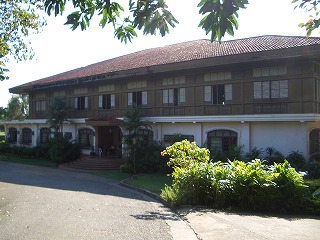 2025年 北のマラカニアン宮殿 - 出発前に知っておくべきことすべて -