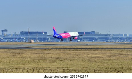 2023年最新 ワルシャワ・フレデリック・ショパン空港を徹底解説！アクセスからターミナル、ラウンジまでNEWT ニュート