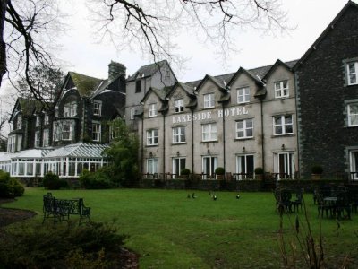 ボウネス・オン・ウィンダミア個人旅行ガイド 2025年 ：おすすめの周辺アクティビティ、人気観光スポット、旅程の計画、宿泊施設、グルメ、交通機関、天気など、旅行に必要な情報が満載