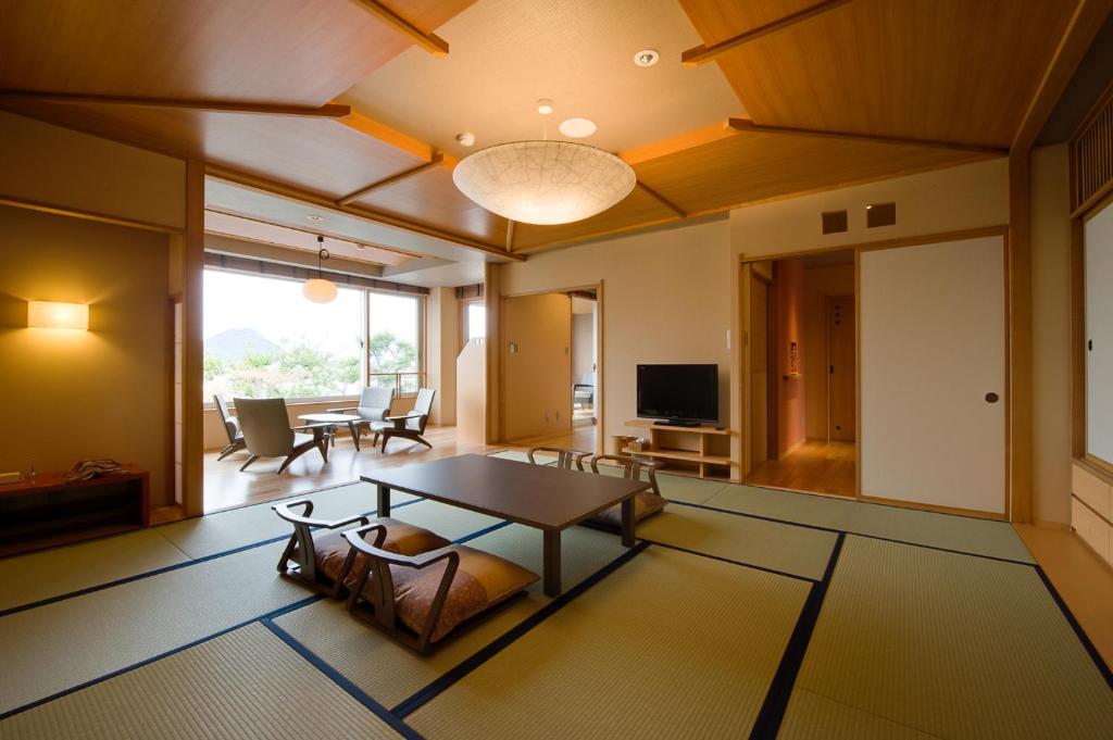 全8室露天風呂付客室 湊のやど 汀家