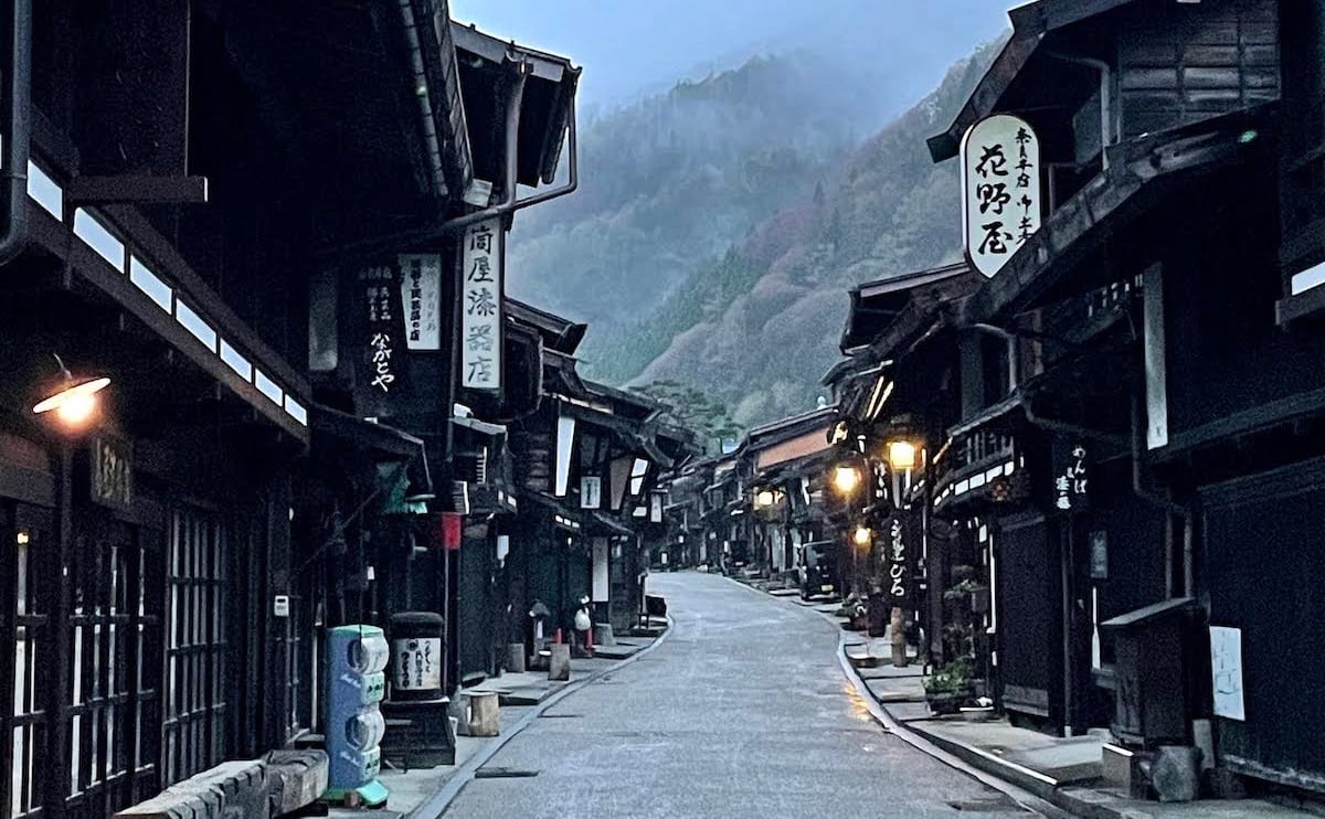 ご宿泊BYAKU Narai長野県・奈良井宿の百の物語に出逢う宿 公式